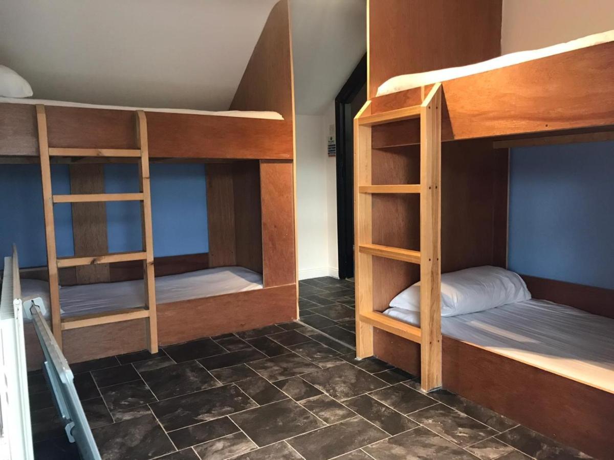 Finn Mccools Giants Causeway Hostel Бушмілс Екстер'єр фото